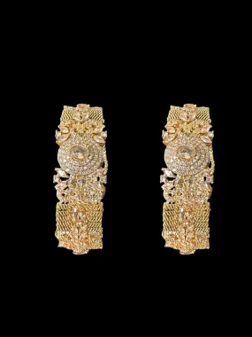 B173 Aria zircon bangles , one pair , openable    B15 ( READY TO SHIP )