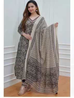 Black White A Line Cotton Afghani Style Suit