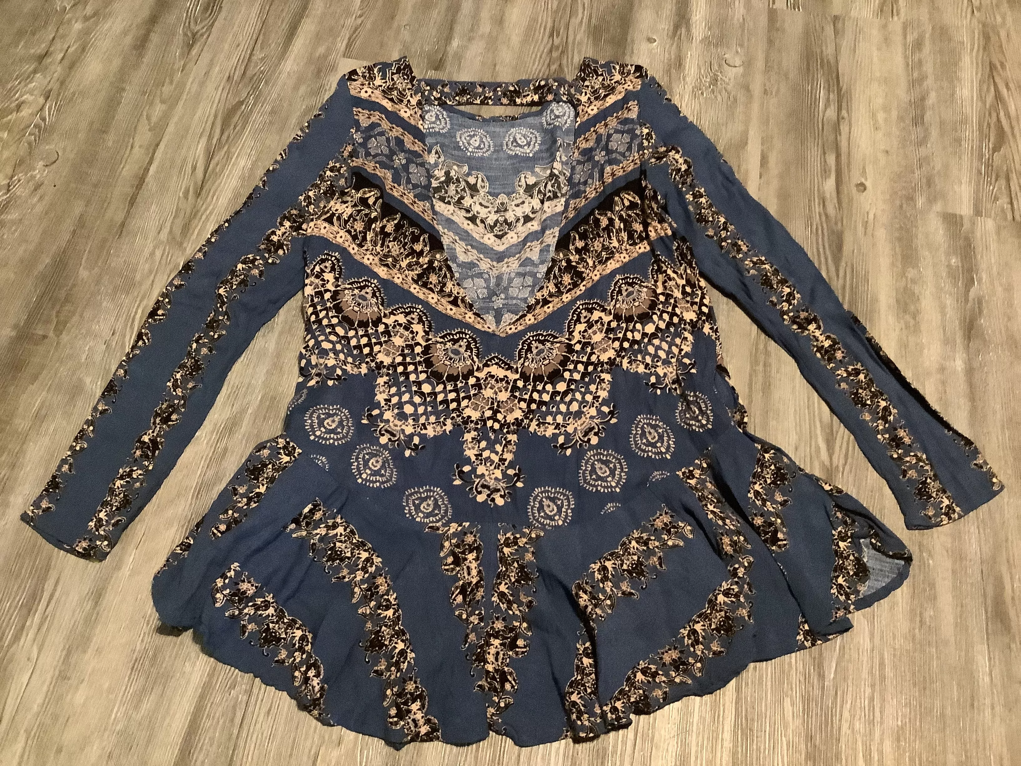 Dress Casual Short By Free People In Blue, Size: S