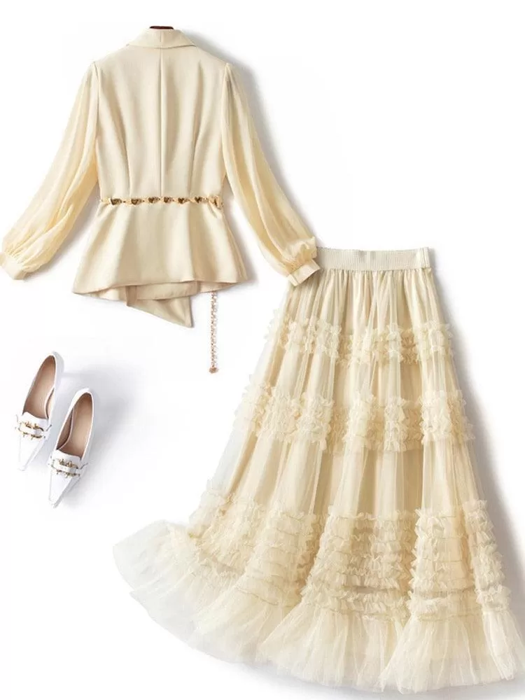 Elegant Outfit Set - Top and Mesh Skirt