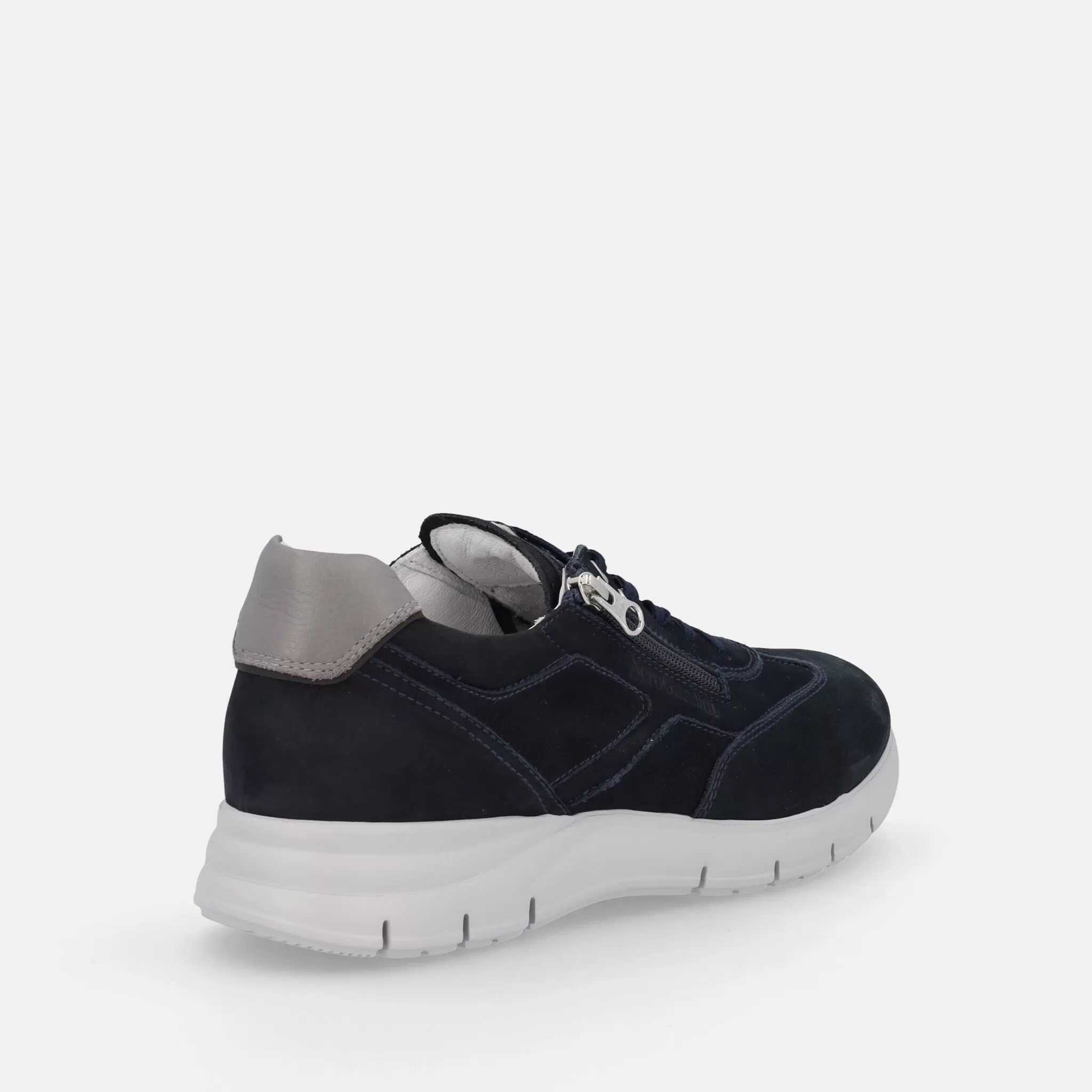 NERO GIARDINI Sneakers scamosciata