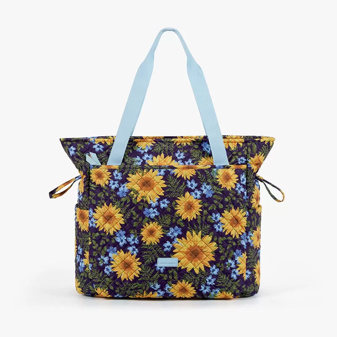 The Wanderland Travel Tote