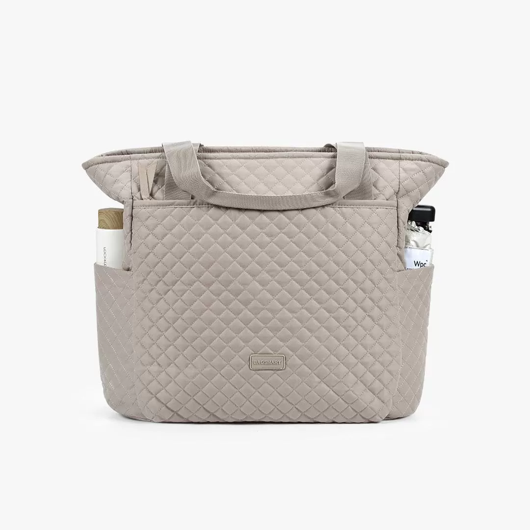 The Wanderland Travel Tote